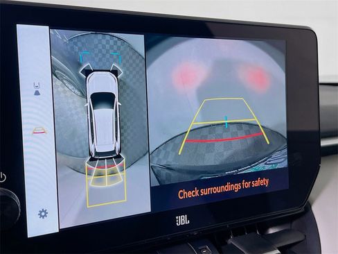 Used 2025 Toyota RAV4 Limited image 13