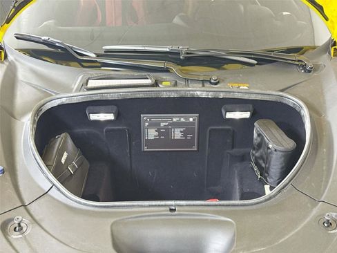 Used 2022 Ferrari F8 Tributo image 36