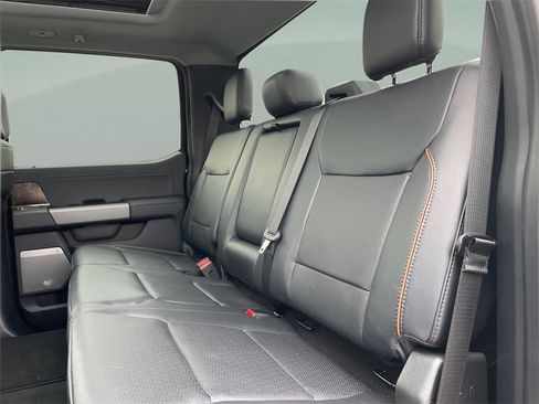 Used 2025 Ford F350 Lariat w/ Chrome Package image 10