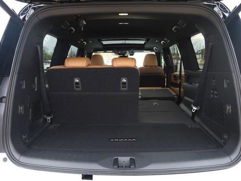 New 2026 Nissan Armada Platinum Reserve AWD/4WD image 8