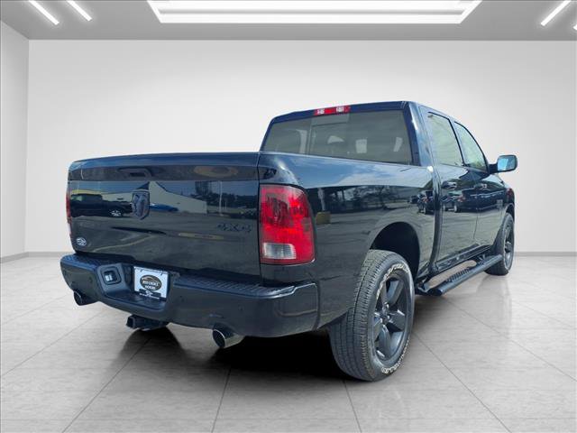 Used 2022 RAM 1500 Classic SLT w/ Electronics Convenience Group AWD/4WD image 10
