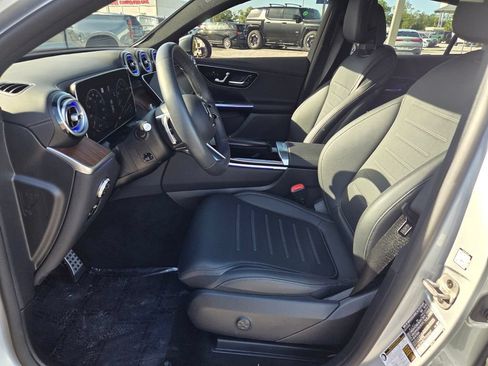 Used 2026 Mercedes-Benz GLC 300 4MATIC image 4