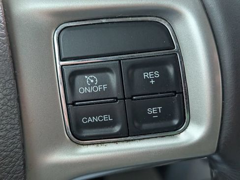Used 2018 RAM 3500 Laramie AWD/4WD image 14