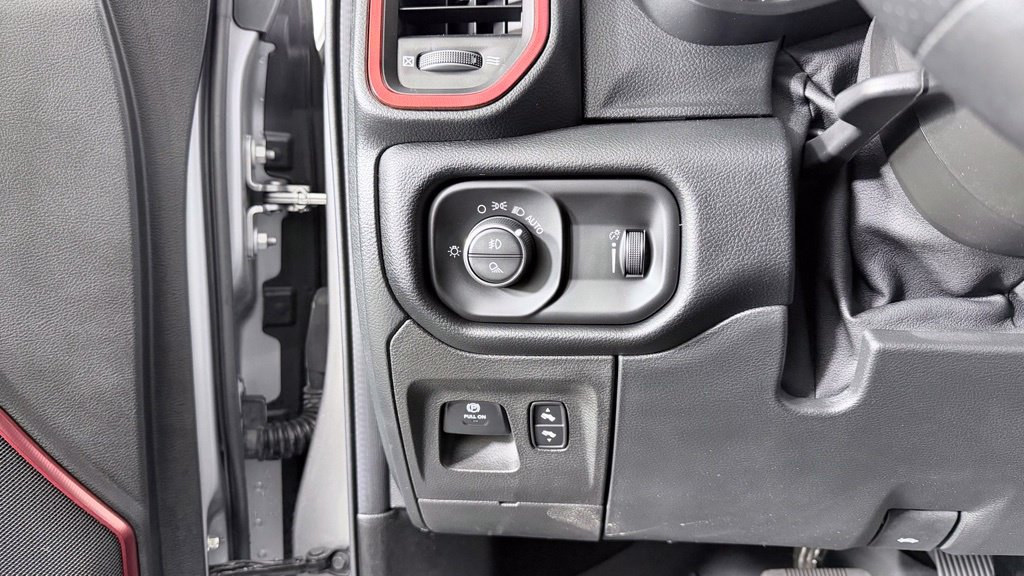 Used 2022 RAM 1500 Rebel w/ Rebel Level 2 Equipment Group AWD/4WD image 16