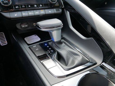 New 2026 Hyundai Elantra SEL Sport Premium FWD image 9