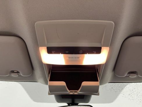 Used 2020 Nissan Sentra SV FWD image 28