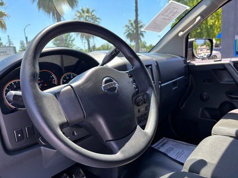 Used 2012 Nissan Titan S w/ S Popular Equipment Pkg AWD/4WD image 18