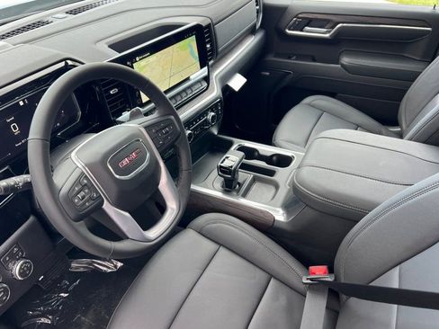 New 2026 GMC Sierra 1500 SLT w/ SLT Premium Plus Package AWD/4WD image 7