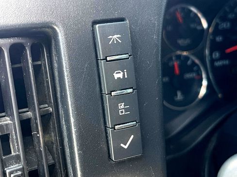 Used 2020 GMC Savana 2500 w/ Driver Convenience Package image 23