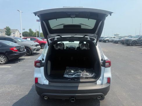 New 2026 Ford Escape ST-Line Select AWD/4WD image 40
