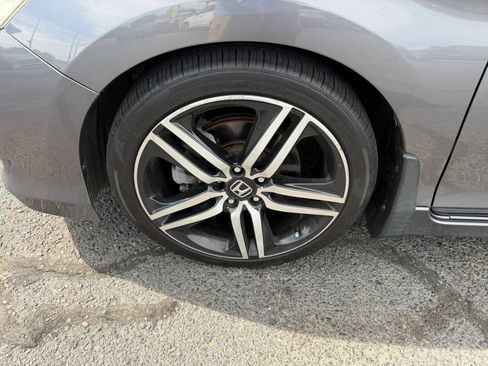 Used 2017 Honda Accord Sport Special Edition image 20