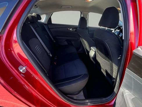 Used 2019 Kia Forte S image 24