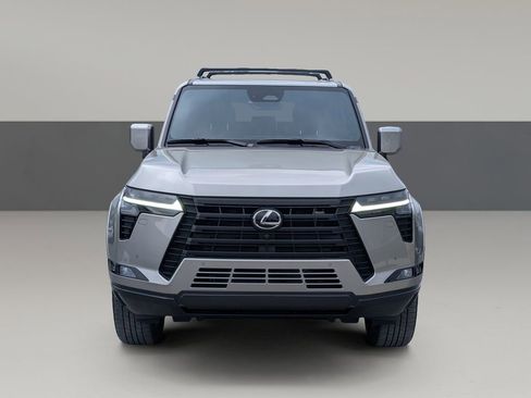 Used 2025 Lexus GX 550 w/ Accessory Package (2T) image 5