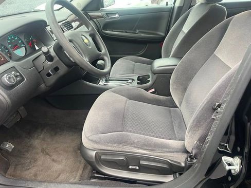 Used 2016 Chevrolet Impala Limited LS image 9