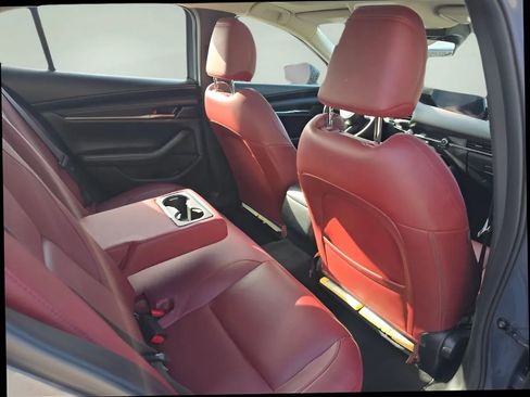 Used 2024 MAZDA MAZDA3 s image 21