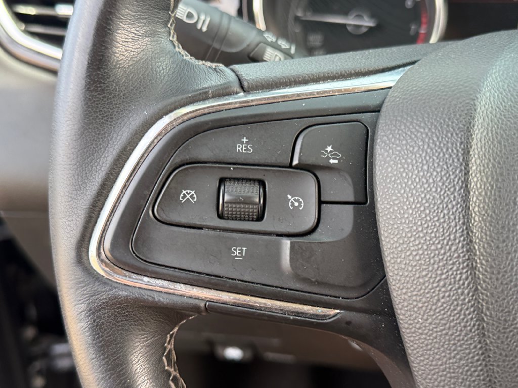 Used 2020 Buick Encore GX Preferred w/ Cold Weather Comfort Package AWD/4WD image 16
