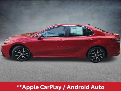 Used 2023 Toyota Camry SE w/ Convenience Package FWD image 3