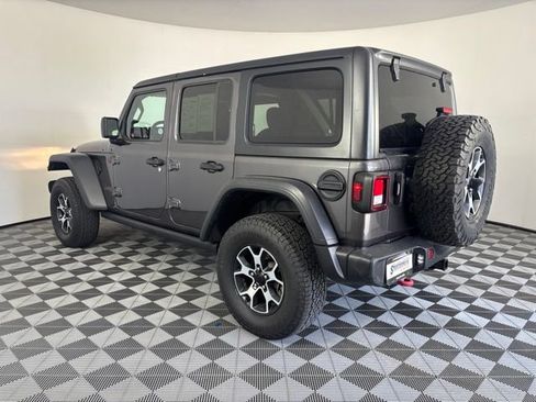 Used 2021 Jeep Wrangler Unlimited Rubicon w/ Cold Weather Group AWD/4WD image 37
