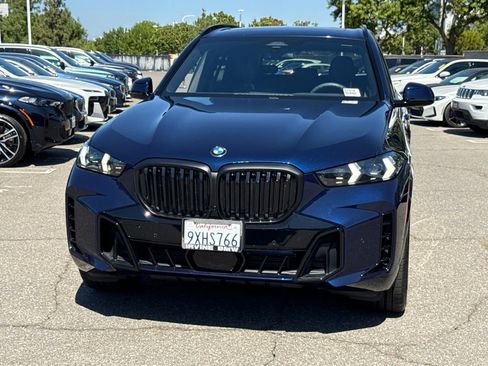 Used 2026 BMW X5 sDrive40i w/ M Sport Package RWD image 3