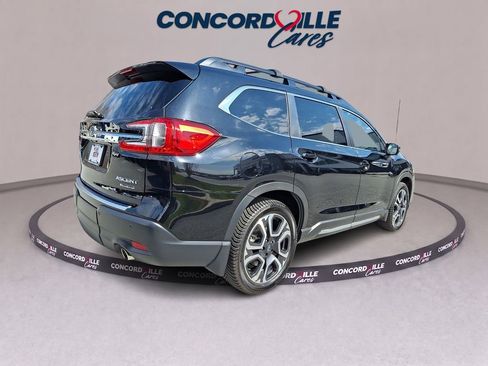 Used 2023 Subaru Ascent Limited AWD/4WD image 7