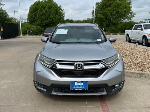Used 2018 Honda CR-V Touring image 1