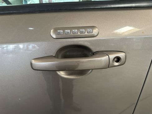 Used 2013 Ford Edge SEL image 8