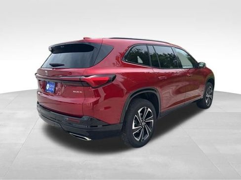 Used 2026 Buick Enclave Sport Touring w/ Super Cruise Package AWD/4WD image 6