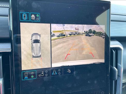 Used 2025 GMC Acadia Elevation AWD/4WD image 21