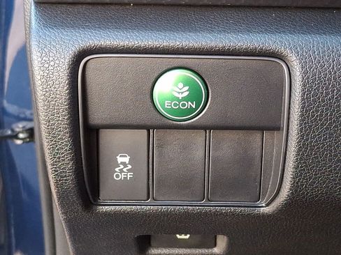 Used 2017 Honda Accord Sport Special Edition image 24