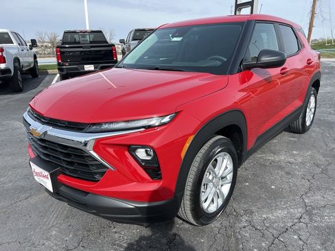 New 2026 Chevrolet TrailBlazer LS w/ LS Convenience Package AWD/4WD image 9