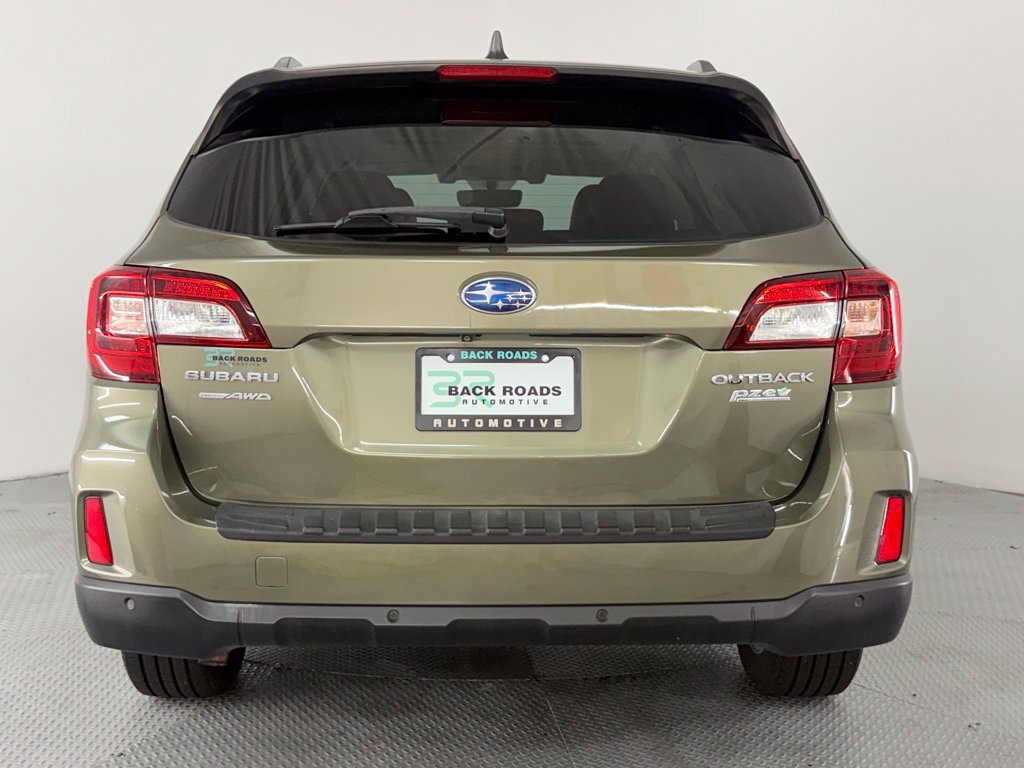 Used 2017 Subaru Outback 2.5i Touring w/ Popular Package #5A AWD/4WD image 8