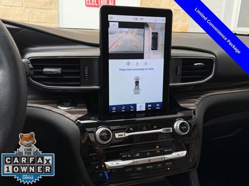 Used 2023 Ford Explorer Limited w/ Limited Technology Package image 9