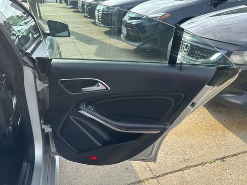 Used 2016 Mercedes-Benz CLA 250 4MATIC image 11