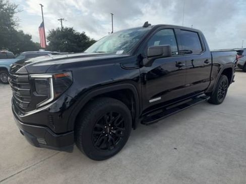 Used 2024 GMC Sierra 1500 Elevation AWD/4WD image 4
