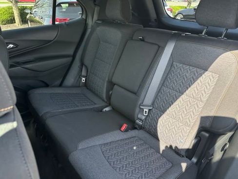 Used 2022 Chevrolet Equinox LT FWD image 31