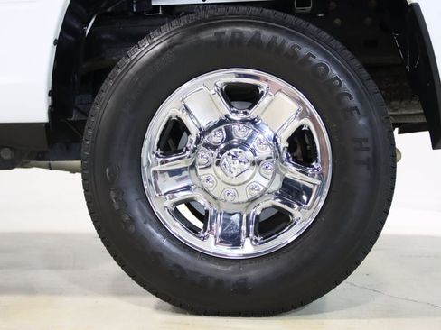 Used 2024 RAM 2500 Tradesman w/ Chrome Appearance Group AWD/4WD image 73