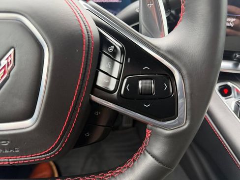 Used 2021 Chevrolet Corvette Stingray Premium Cpe w/ Z51 Performance Package RWD image 24