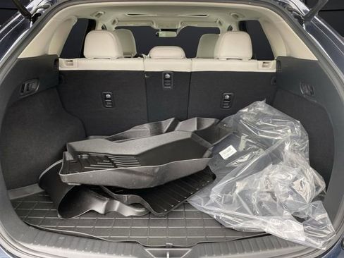 Used 2017 MAZDA CX-5 Grand Touring w/ Premium Package image 16