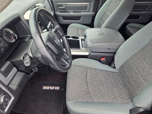 Used 2015 RAM 1500 Lone Star RWD image 11