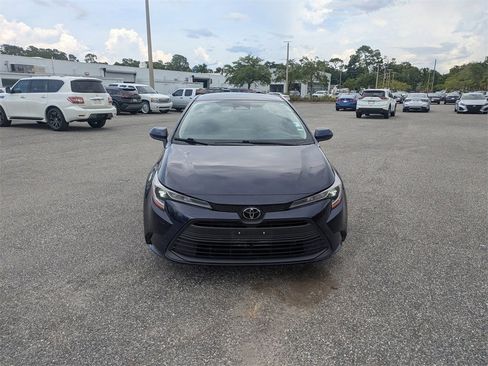 Used 2023 Toyota Corolla LE image 8