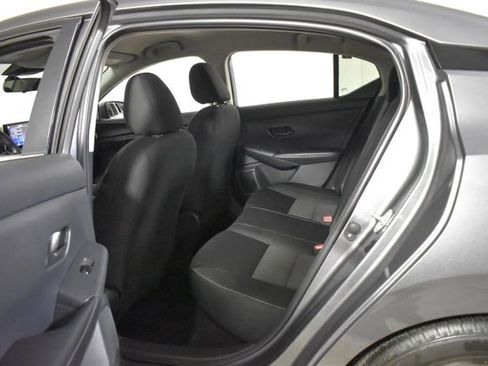 Certified 2025 Nissan Sentra SV image 31