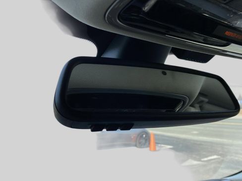 Used 2014 Land Rover Range Rover HSE image 28