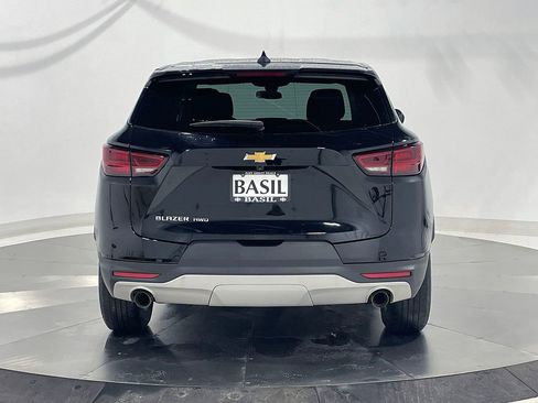 Used 2025 Chevrolet Blazer LT image 12