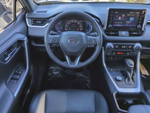 Used 2020 Toyota RAV4 XSE image 16