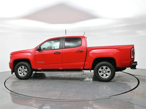 Used 2016 GMC Canyon 2WD Crew Cab w/ Convenience Package image 4