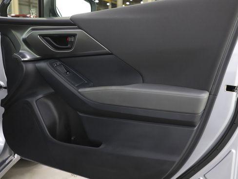 Used 2024 Subaru Impreza 2.0i image 9