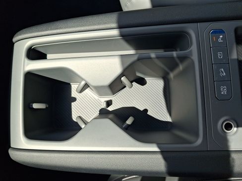 New 2026 Kia EV9 Wind AWD/4WD image 16