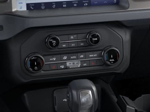 New 2025 Ford Bronco Big Bend w/ Black Diamond Package image 16