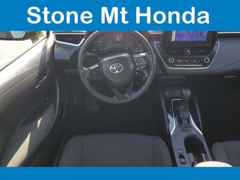 Used 2023 Toyota Corolla LE FWD image 14