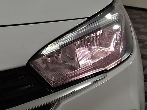 Used 2023 Buick Encore GX Select w/ Safety Package II AWD/4WD image 12